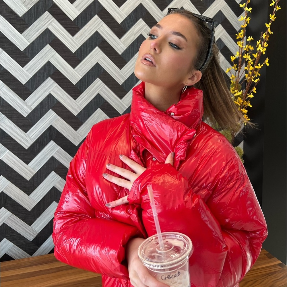 PrettyLittleThing Red Puffer - Size small!